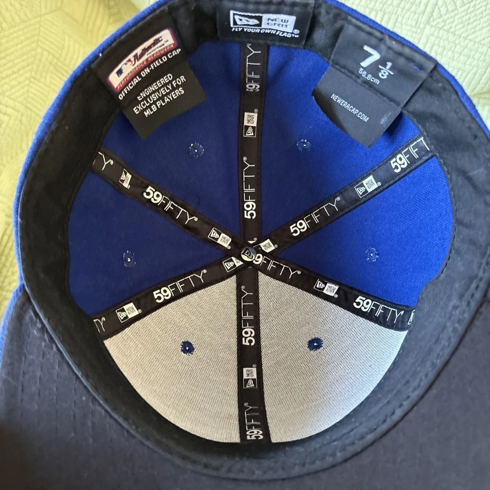 Chicago Cubs New Era 59FIFTY Fitted Hat Size 7 1/8 Royal Blue MLB Baseball Cap